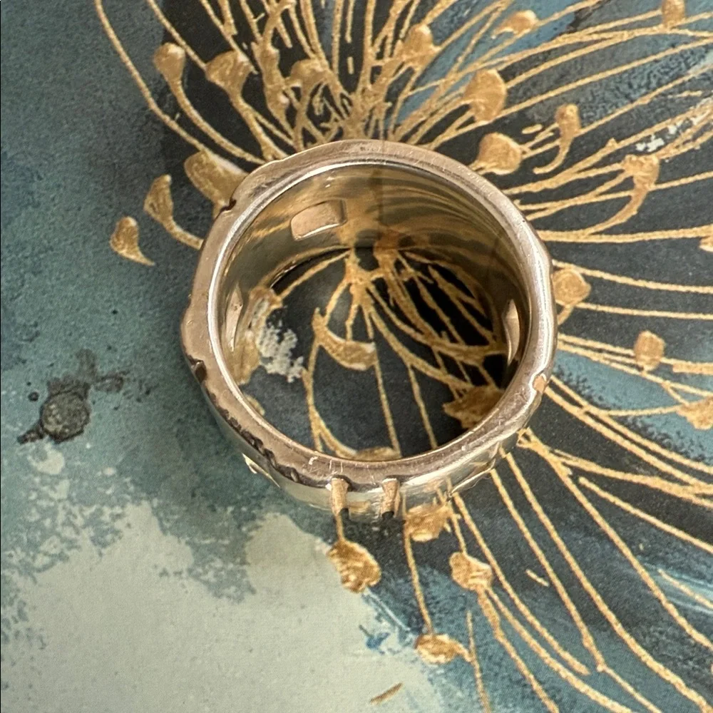 Silver Wide Band Ring Gucci - Picture 4 of 4